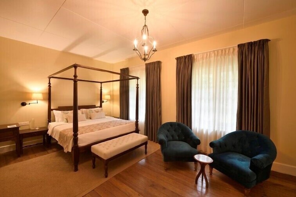 Bungalow (Sholamallay)