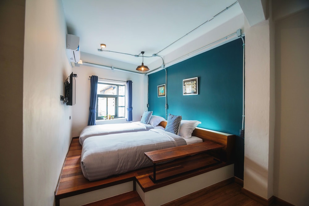 Twin Room, Private Bathroom