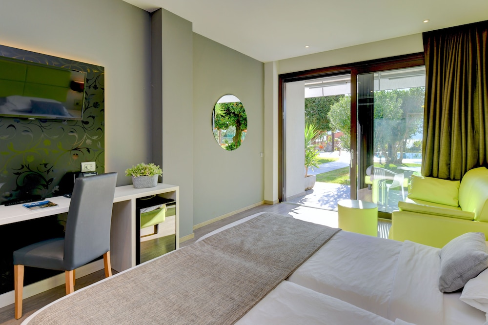 Comfort Twin Room, Garden View, Ground Floor photo 2