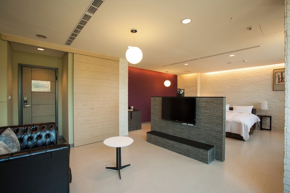 Superior Triple Room, Multiple Beds, Non Smoking photo 2