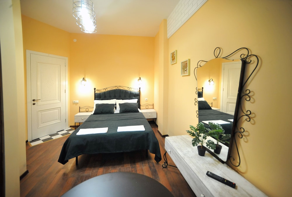 Standard Double Room, City View (2) photo 2