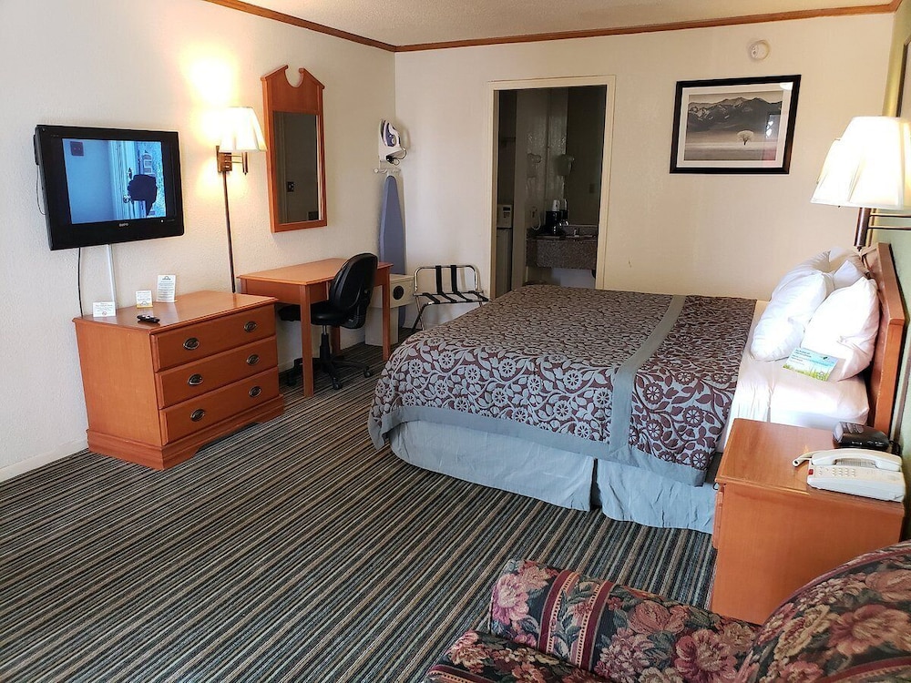 Basic Single Room, Non Smoking photo 2