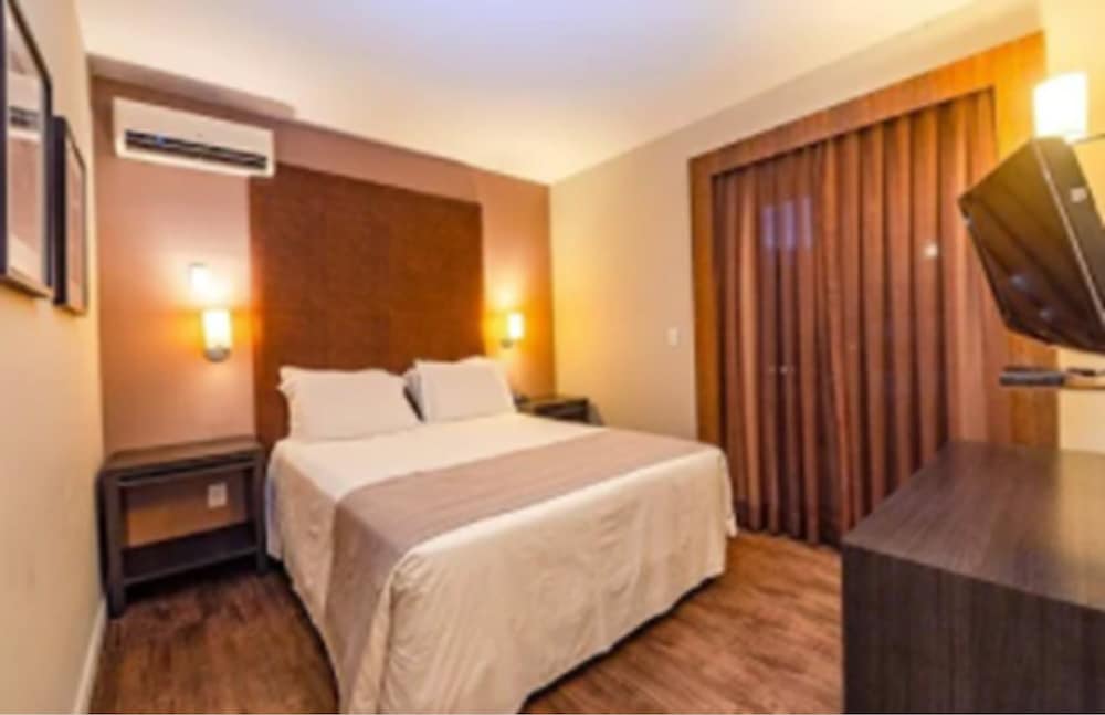 Superior Room, Multiple Beds, City View - Photo 1