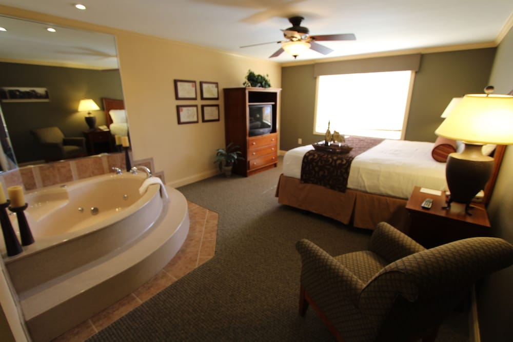 Deluxe Room, 2 Bedrooms - Photo 10