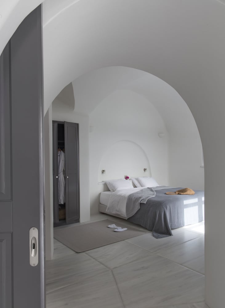Perivolas Villa photo 2