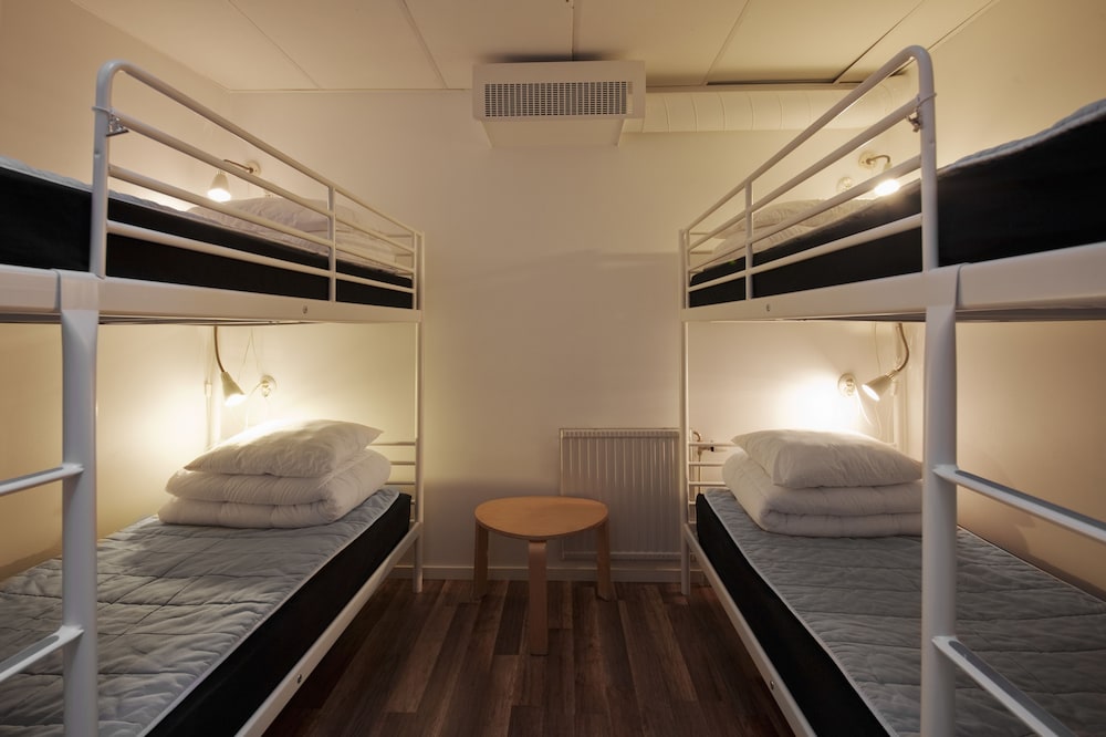 Shared Dormitory, Shared Bathroom (4-Bed)