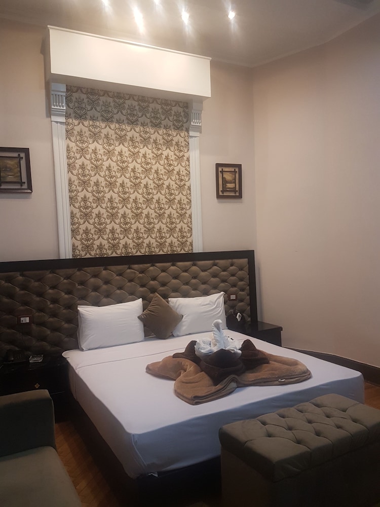 Deluxe Double Room - Photo 3