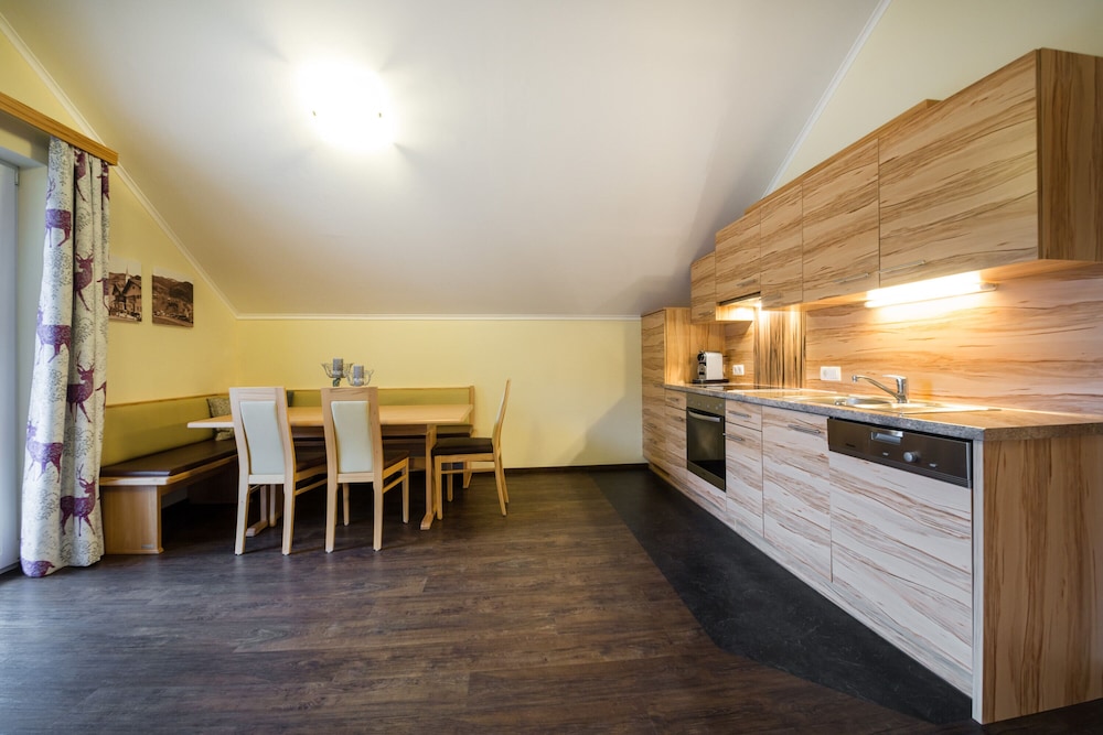 Comfort Apartment, 2 Bedrooms (excl. 155 EUR cleaning fee)