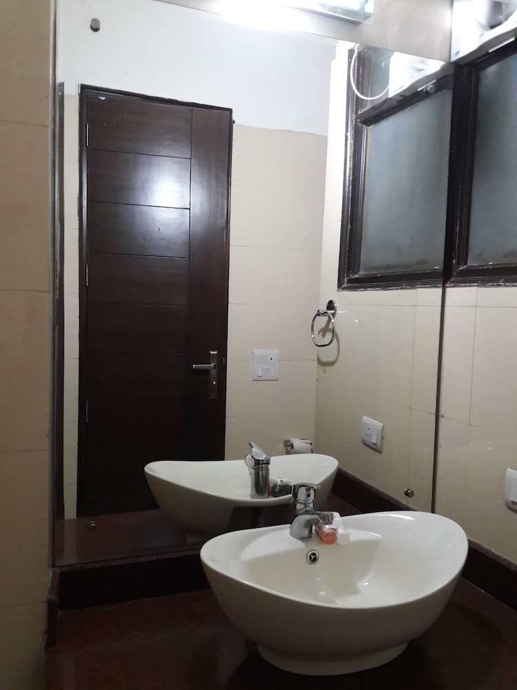 Premium Double Room, 1 Bedroom, Smoking, City View
