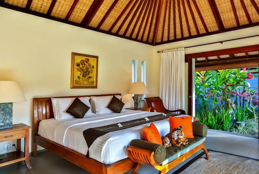 Villa, 5 Bedrooms, Private Pool photo 1