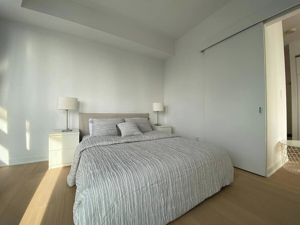 Grand Suite, 2 Bedrooms, City View thumbnail 5