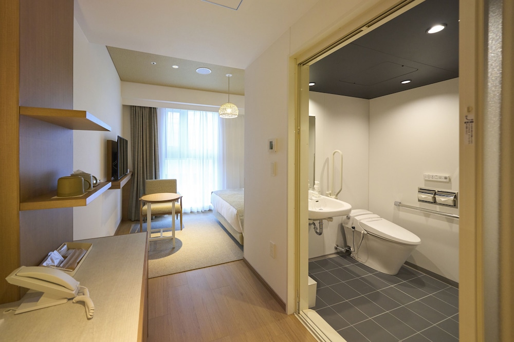 Universal Room, Non Smoking (For 1 Person) - Photo 6