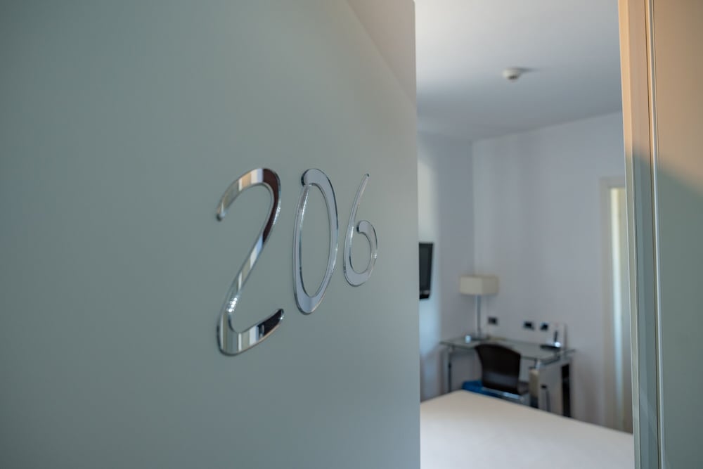 Economy Double Room photo 2