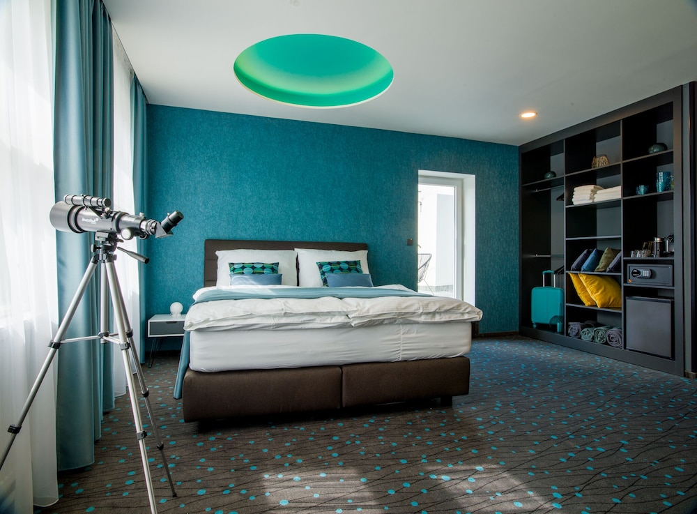 Apartment thumbnail 5