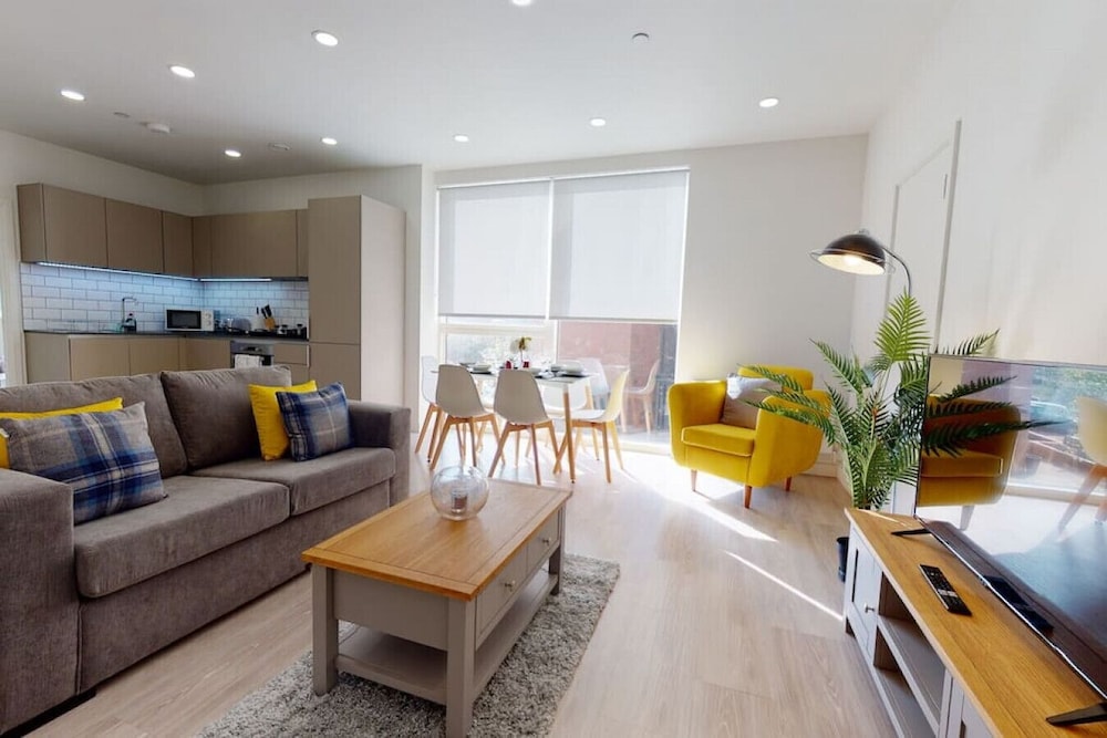 Apartment photo 1