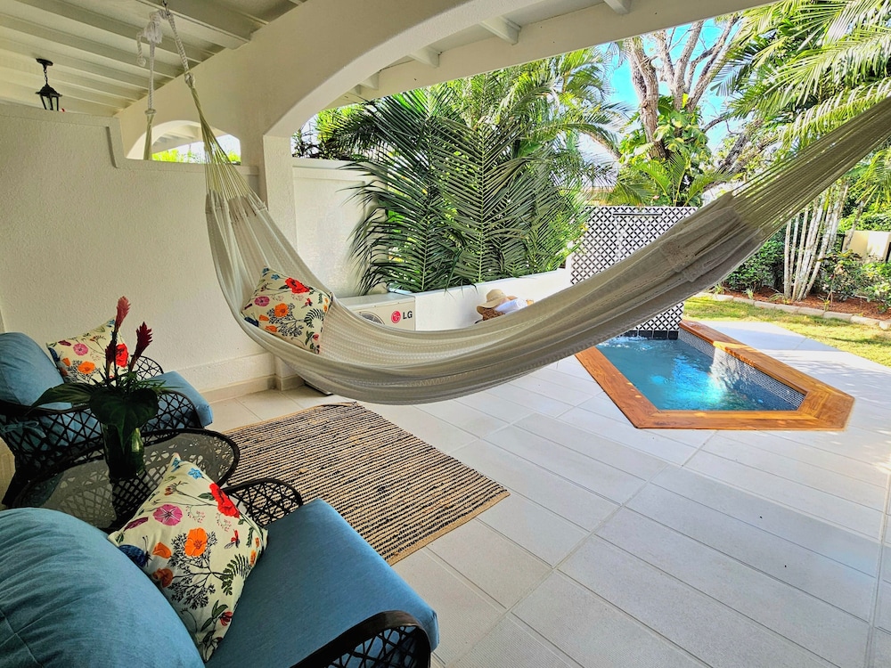 Garden Room with Plunge Pool photo 3