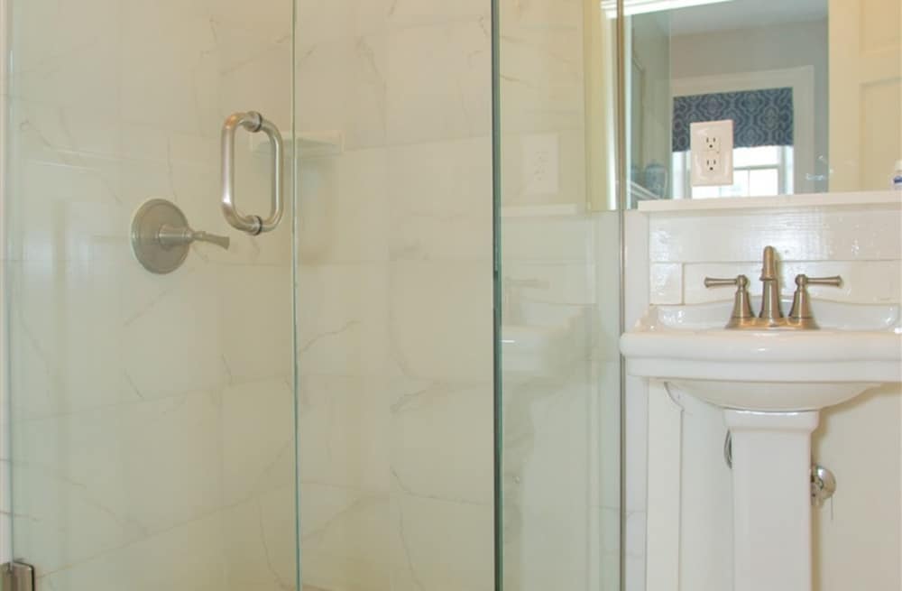 Room, Private Bathroom (1- Madison) photo 2