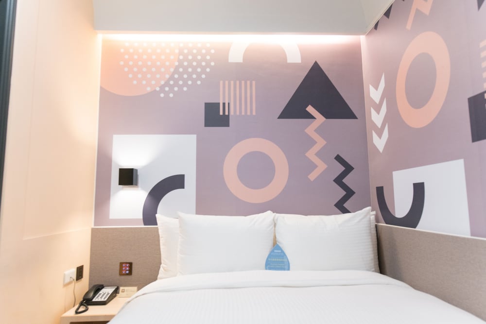 Economy Double Room, 1 Double Bed photo 2
