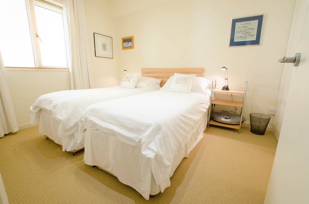 Apartment (2 Bedrooms)