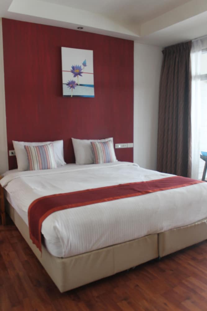 Grand Deluxe Double Room