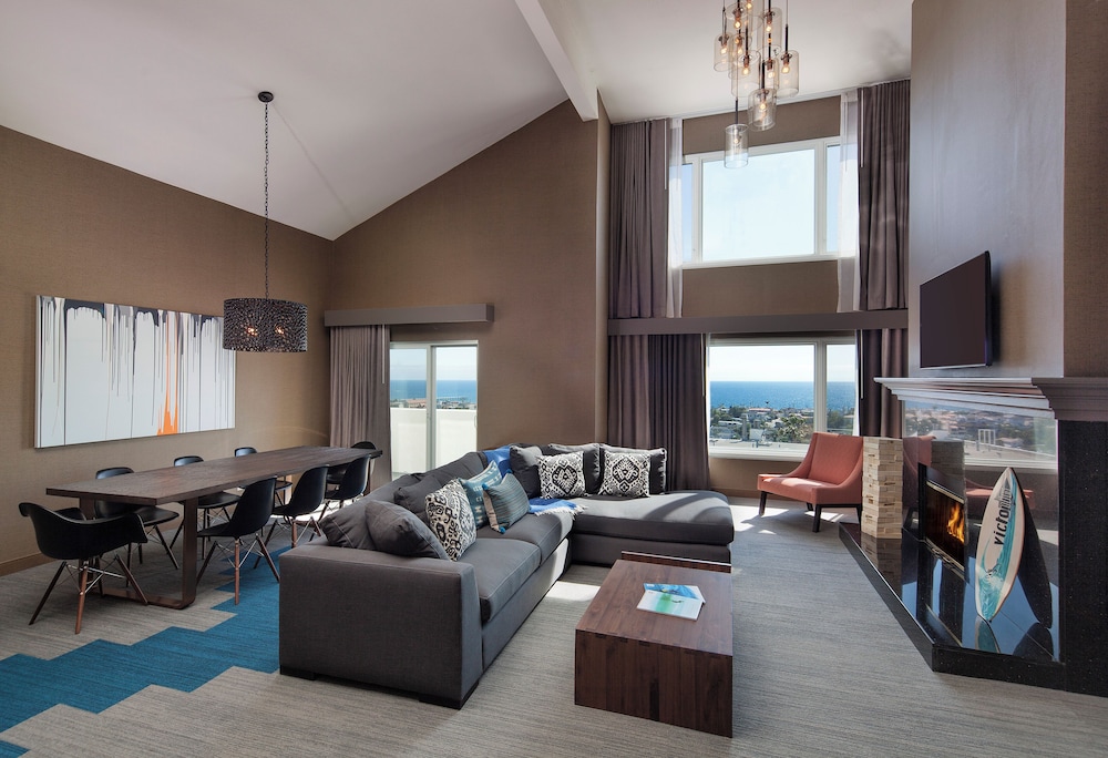 Premium Suite, Microwave, Ocean View photo 1