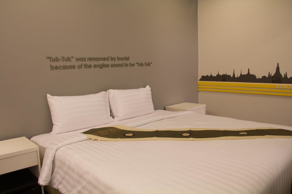 iSanook Suite Room photo 2