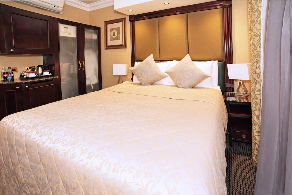Executive Room photo 3