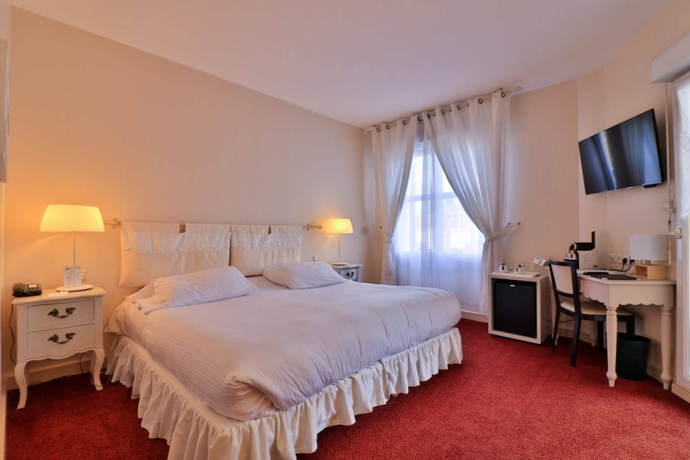 Superior Double Or Twin Room - Photo 1