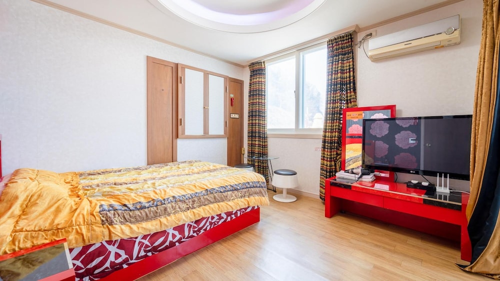 Basic Room, 1 Bedroom (306.) - Photo 1