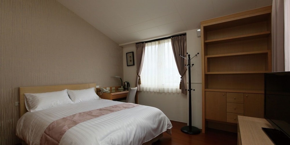 Double Room, Shared Bathroom photo 1