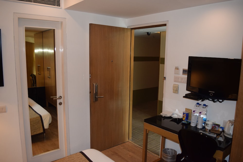 Deluxe Single Room photo 3