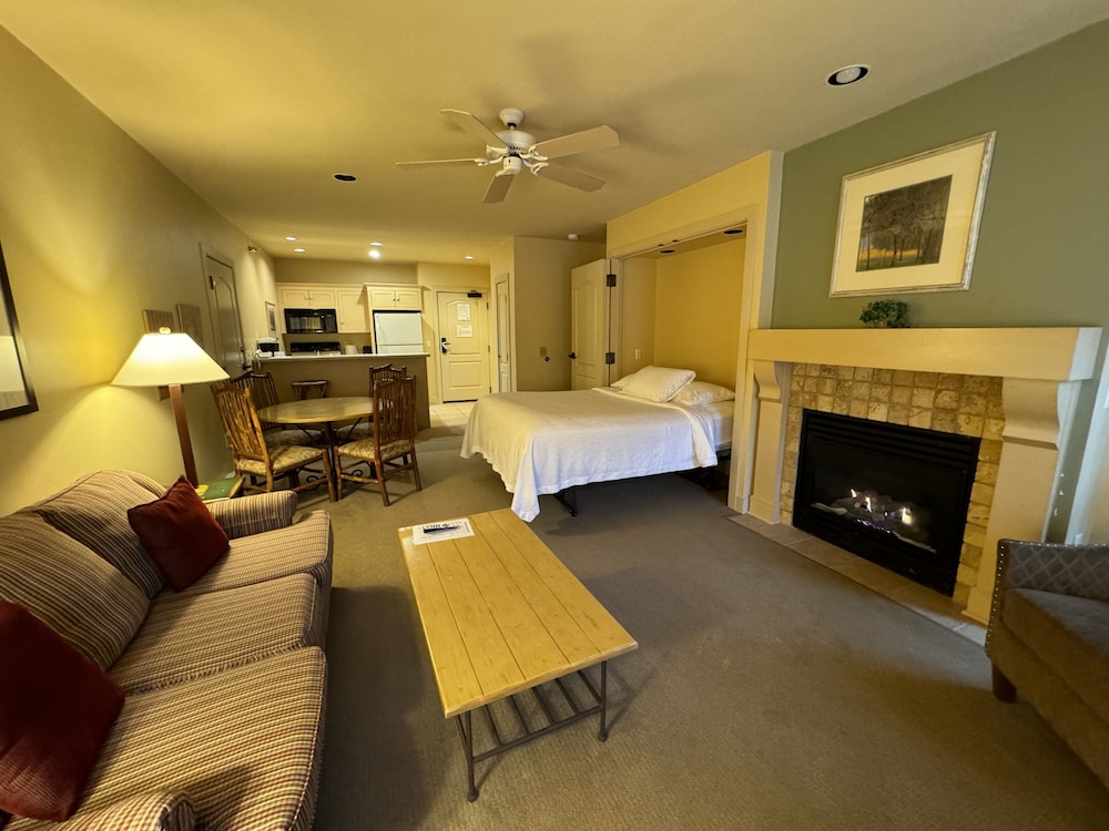 Studio Suite photo 1