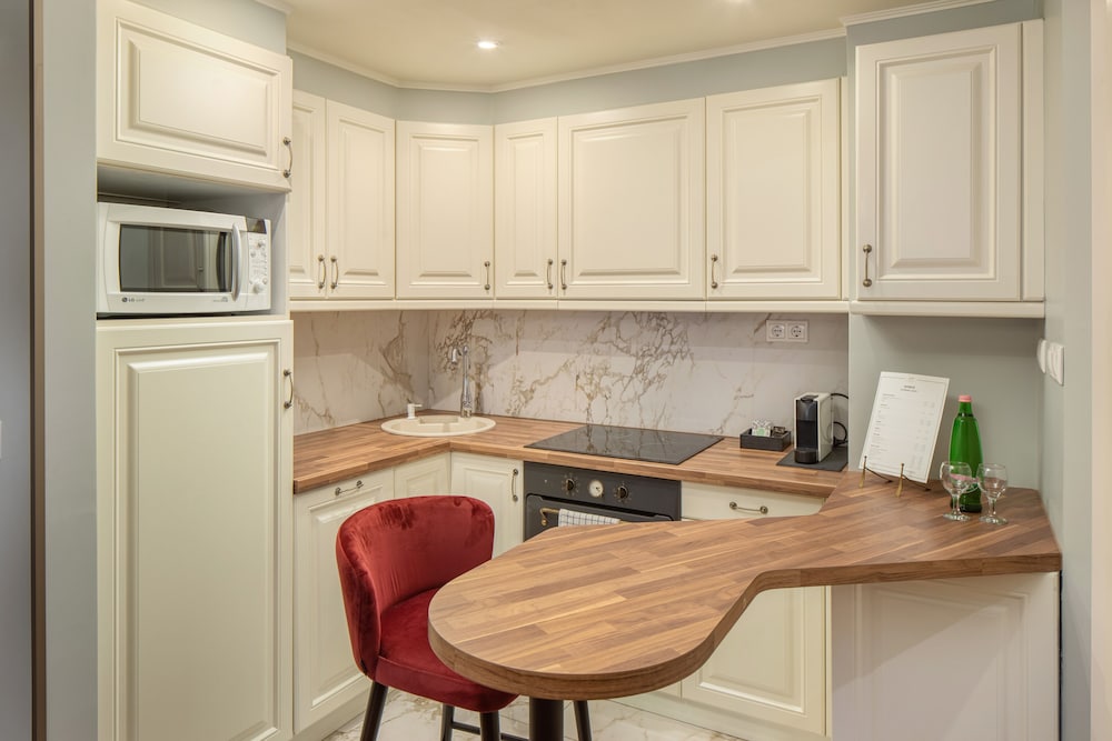 Superior Junior Suite - Photo 10