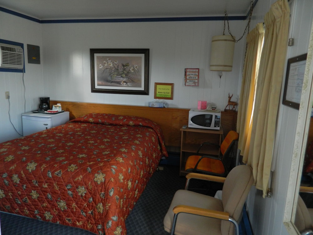 Room, 1 Queen Bed photo 1