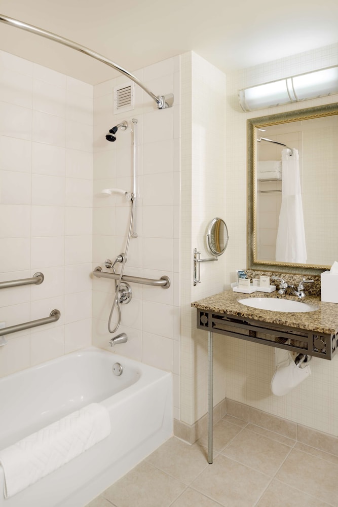 Junior Suite, 1 King Bed, Accessible (Hearing) - Photo 7