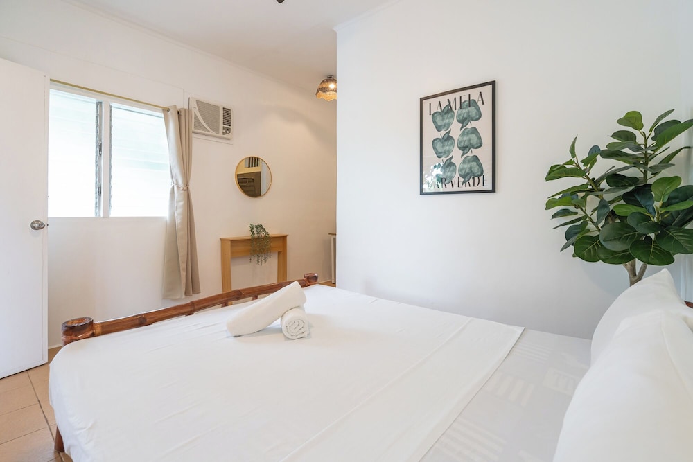 Standard Room (2nd Floor Balcony with A/C) photo 3