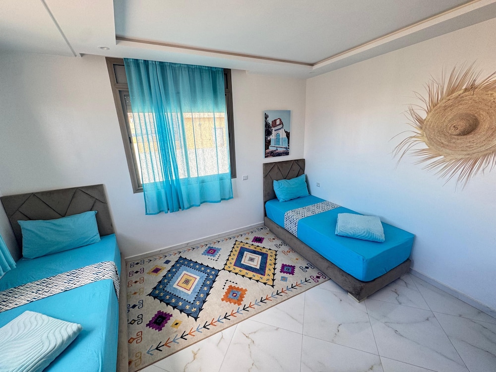 Apartment, 2 Bedrooms, Balcony, City View photo 2