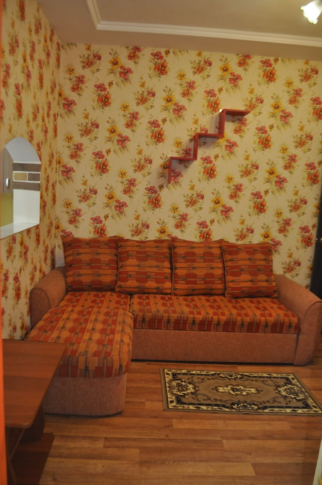 Family Room photo 1