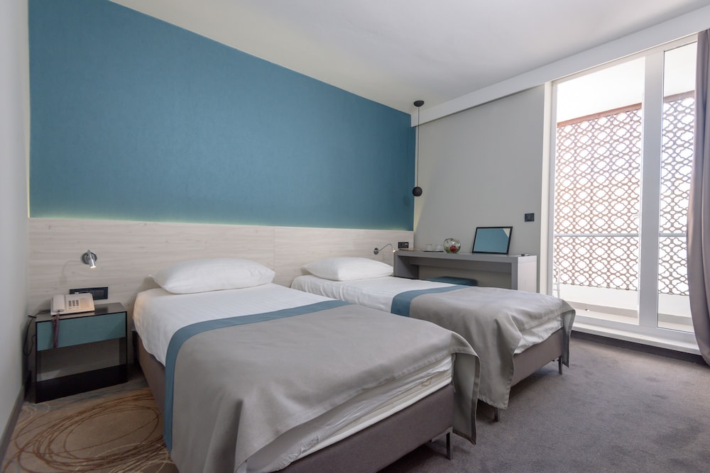 Twin Room, Balcony photo 1