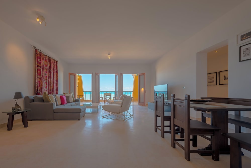 Luxury Apartment