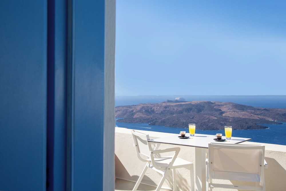 Pantelia Suite Caldera View (Hot tub) - Photo 6
