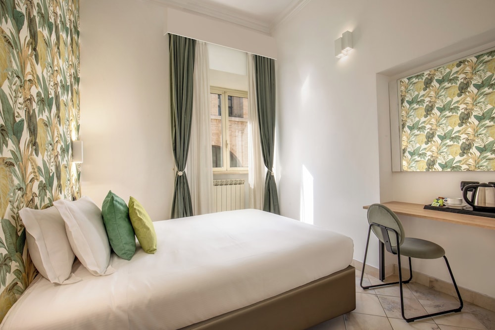 Superior Double or Twin Room photo 3