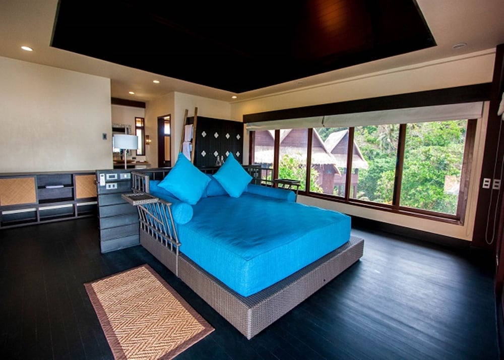 Bayview Cauayan Pool Villa (Free Breakfast & Free Roundtrip Airport Transfer) photo 2