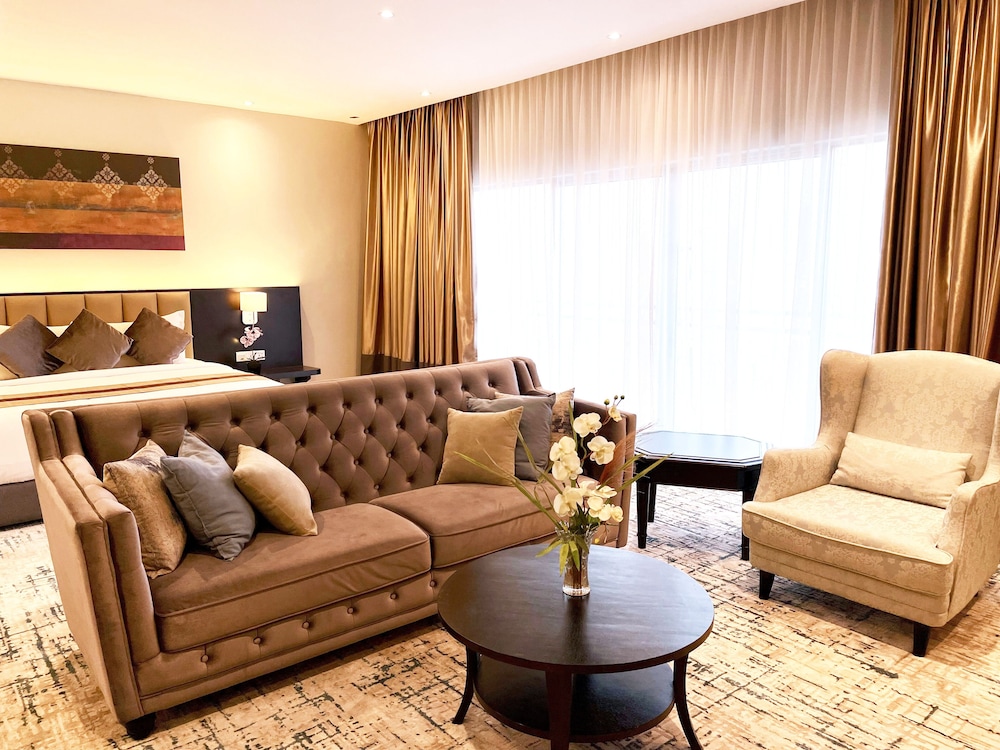 Executive Suite photo 3