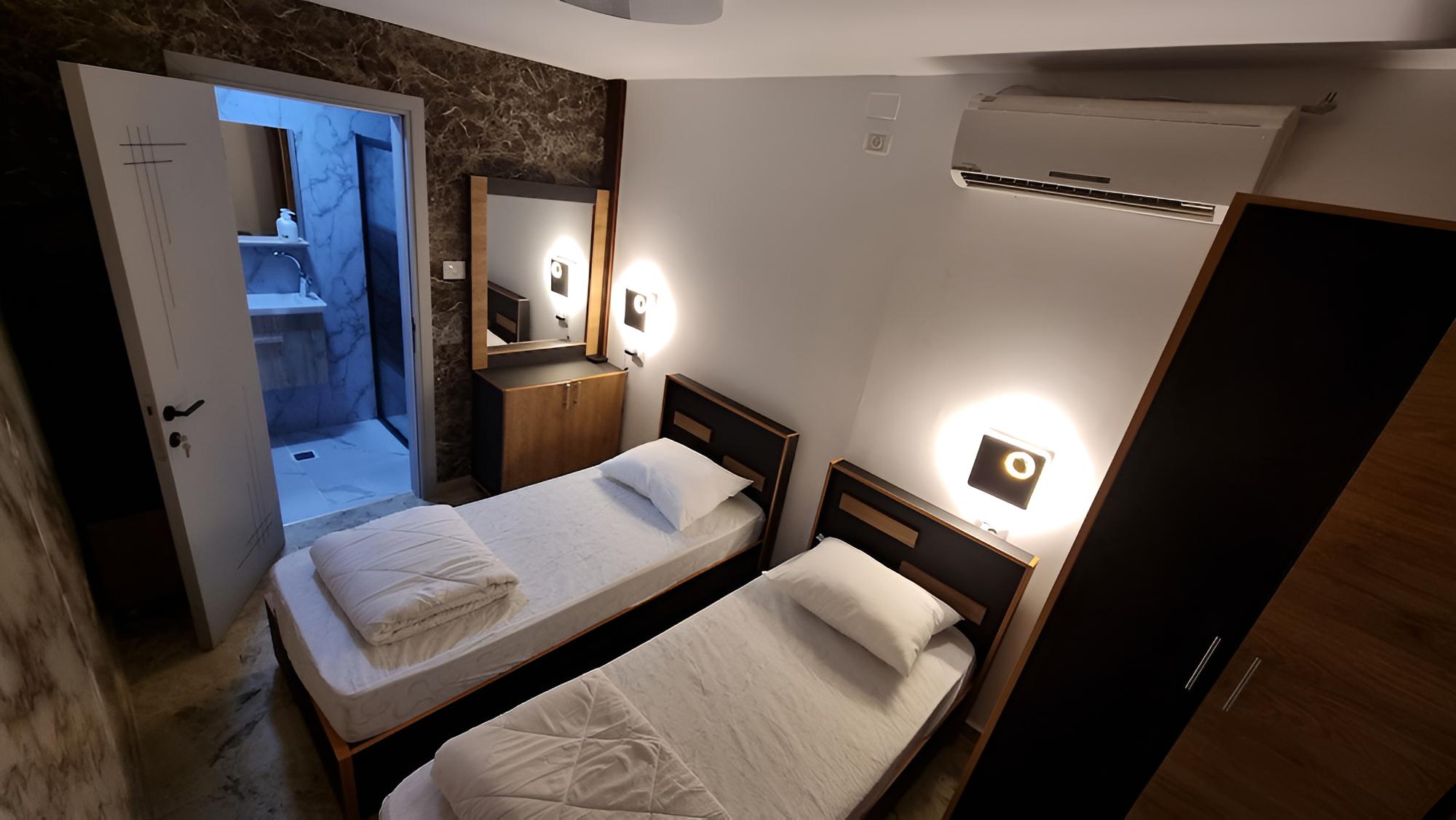 Basic Double or Twin Room photo 1