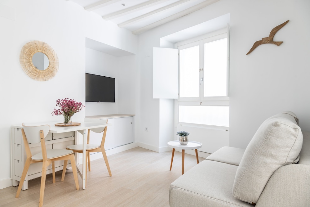 Economy Apartment