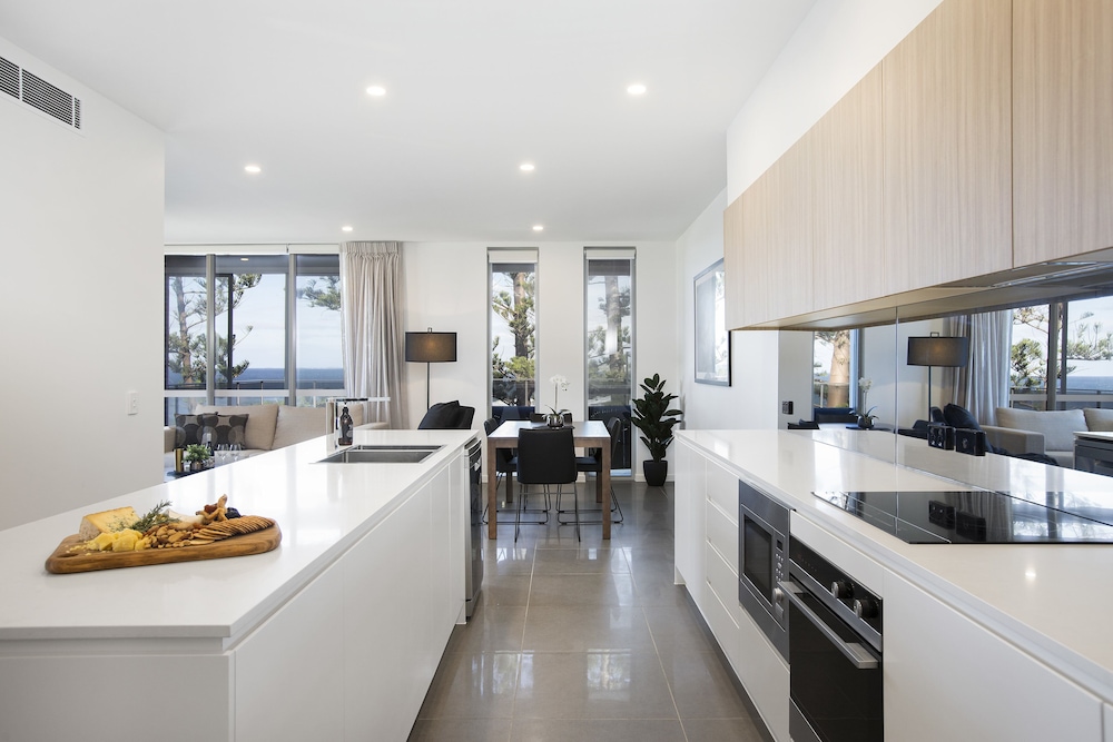 Premium Two Bedrooms South East Facing Penthouse photo 2