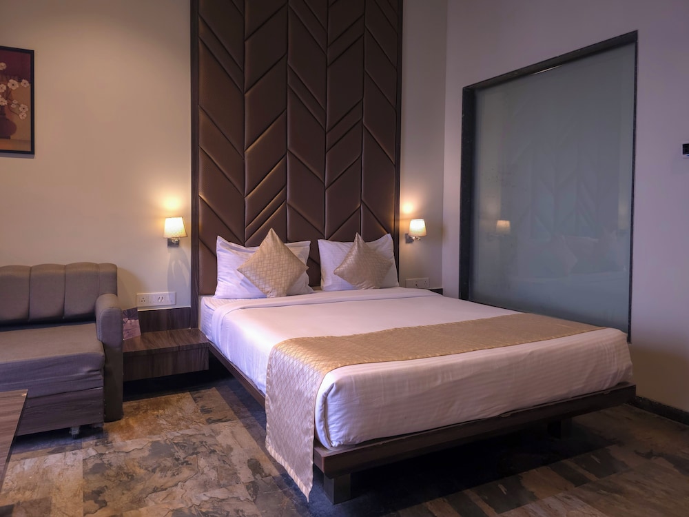 Executive Room photo 3