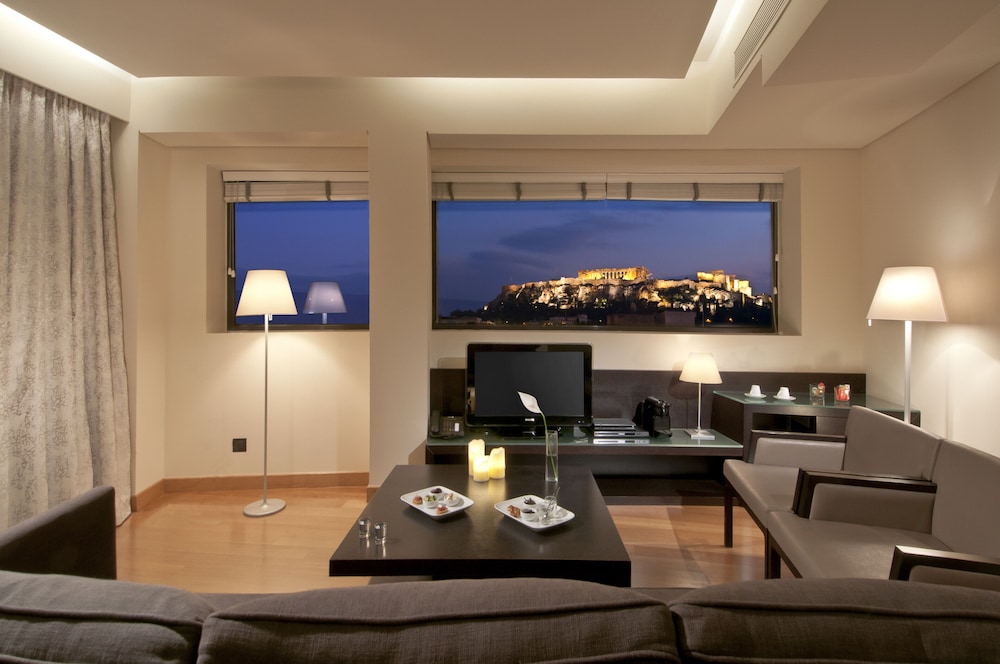 Grand Suite (Acropolis View)