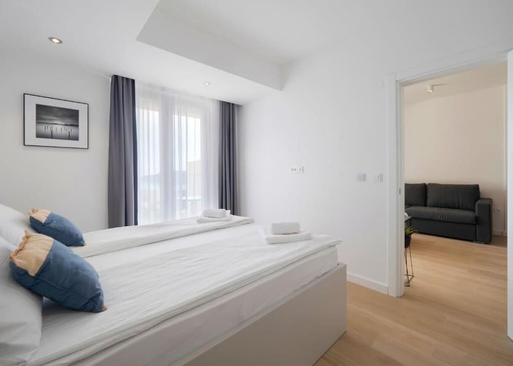 Exclusive Apartment photo 3